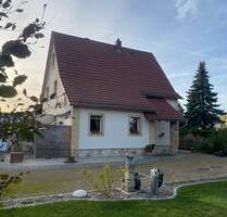 Reizvolles und stillvolles Ensemble mit weitläufigem Grundstück in Weinböhla