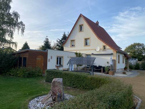 Bild 2 - 8 Zimmer Einfamilienhaus zum Kaufen in Weinböhla