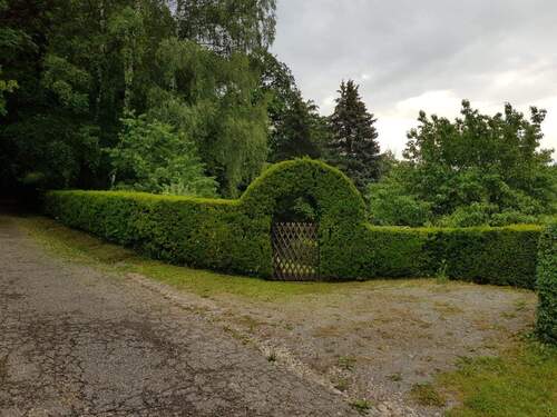 Eingang mit Parkplatz - Grundstück zum Kaufen in Remshalden