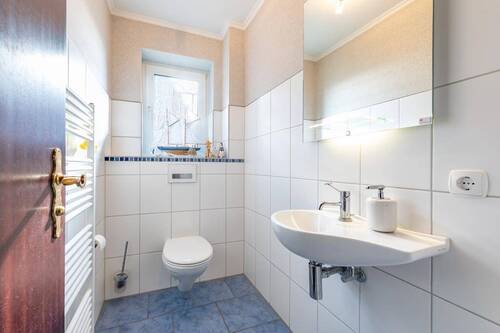 Praktisches Gäste-WC - 