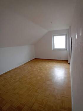 Zimmer wahlweise als Büro oder Kinderzimmer - Etagenwohnung mit 92,70 m² in Sigmaringen zum Kaufen