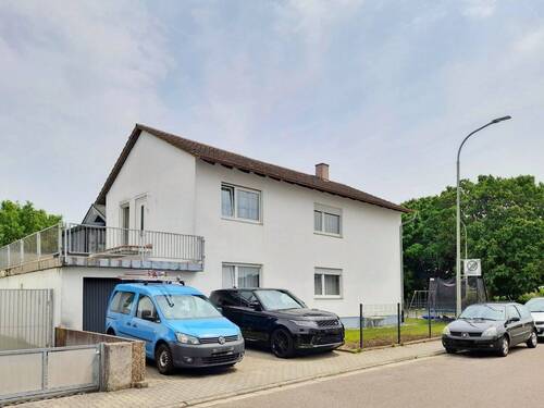 4 - Mehrfamilienhaus, Wohnhaus mit 178,00 m² in Jockgrim zum Kaufen