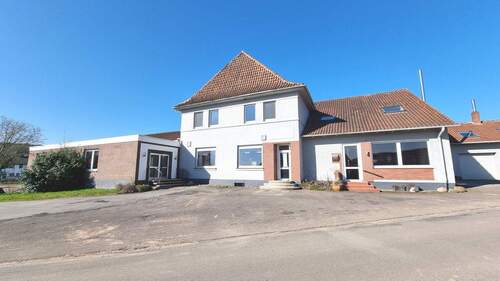 Außenansicht - 1 Zimmer Mehrfamilienhaus, Wohnhaus zum Kaufen in Preußisch Oldendorf