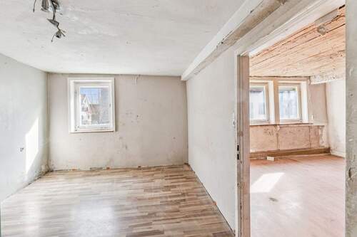 KInderzimmer - Mehrfamilienhaus, Wohnhaus in Bönnigheim / Hohenstein