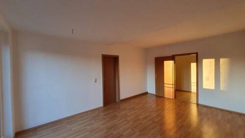 Lichtdurchflutete Wohnung - Etagenwohnung mit 57,00 m&sup2; in Görlitz zur Miete