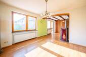 Wohnen/Essen - aktuell - 6 Zimmer Einfamilienhaus zum Kaufen in Altshausen