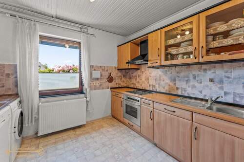 Küche - 7 Zimmer Einfamilienhaus in Elsfleth