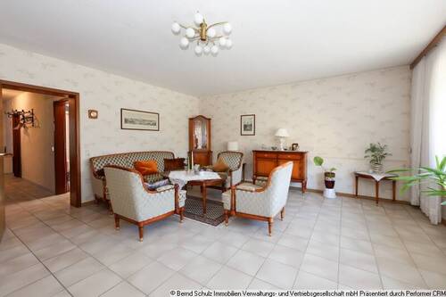 3 Wohnzimmer - 5 Zimmer Doppelhaushälfte in Hamburg