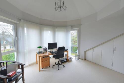 K146 Arbeits- oder Schlafzimmer OG - 