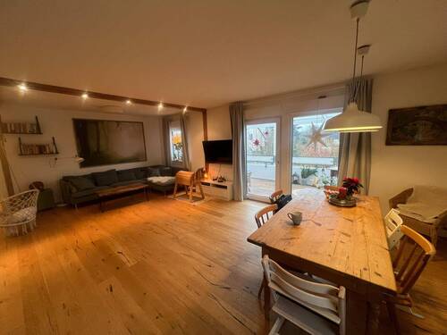 Wohn-Esszimmer im OG - 