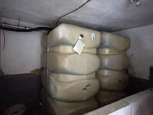 Tanks im Nebengelass - 