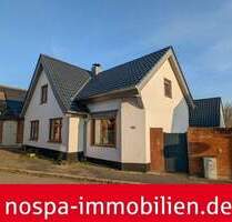 Zwei Wohnhäuser auf einem Grundstück mit Garage und Carport - Nahe der Schlei! - Arnis