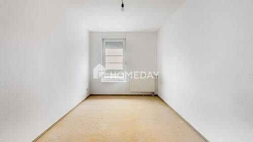 1. OG Schlafzimmer 1 2 - 