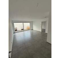 schöne 2-Zimmerwohnug mit Terrasse in Neu-Isenburg