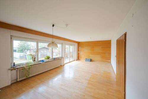 Wohnen Ansicht 2 - 5 Zimmer Doppelhaushälfte in Regensburg