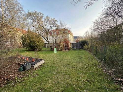 Blick in den Gemeinschaftsgarten - 