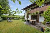 Garten & Terrasse - Doppelhaushälfte mit 252,00 m&sup2; in Oberhaching zum Kaufen