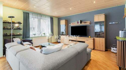 Wohnzimmer 1 - 3 Zimmer Etagenwohnung in Kürnach