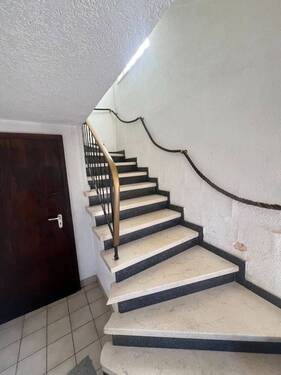 Treppenhaus EG zu 1.OG - 