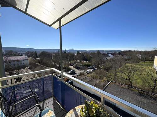 Balkon - 4 Zimmer Etagenwohnung zum Kaufen in Kaiserslautern