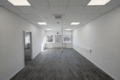 72 m² Büro - All-In Büro 72 m² in Rottendorf - sofort verfügbar, 247, Küche & Parkplatz