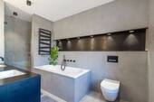 Tagesbelichtetes Ensuitebad - 
