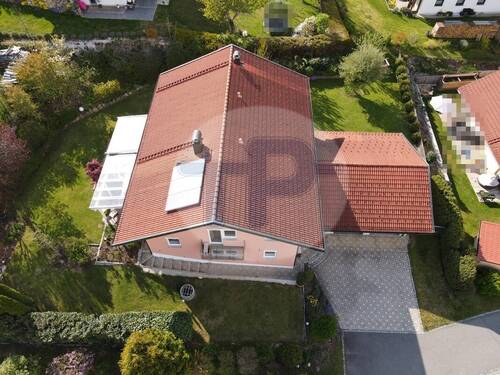 9 - Einfamilienhaus mit 205,00 m² in Kirchberg i. Wald zum Kaufen