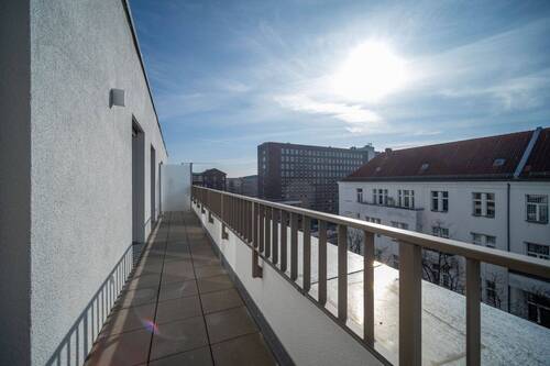 Balkon - Etagenwohnung mit 96,70 m² in Berlin zum Kaufen