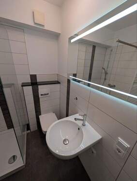 Bild 1 - 3-Zimmer-Wohnung mit Balkon sucht Nachmieter !