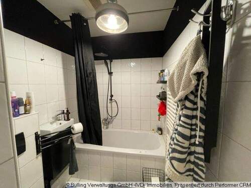 Badezimmer - 3 Zimmer Etagenwohnung zum Kaufen in Dortmund