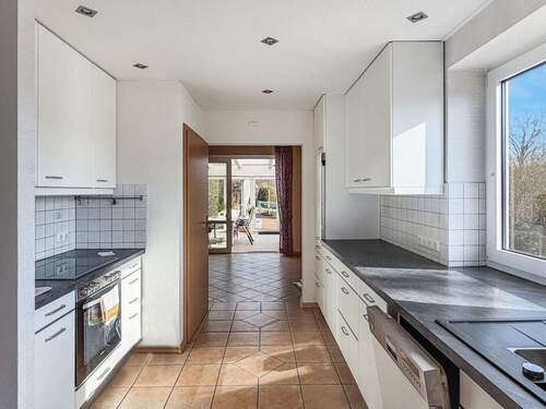 Küche EG - 8 Zimmer Mehrfamilienhaus, Wohnhaus zum Kaufen in Vlotho