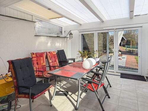 Wintergarten EG - Mehrfamilienhaus, Wohnhaus mit 203,90 m&sup2; in Vlotho zum Kaufen