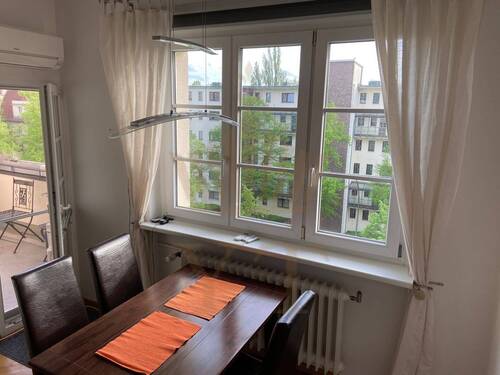 Wohnzimmer - 2 Zimmer Etagenwohnung in Berlin