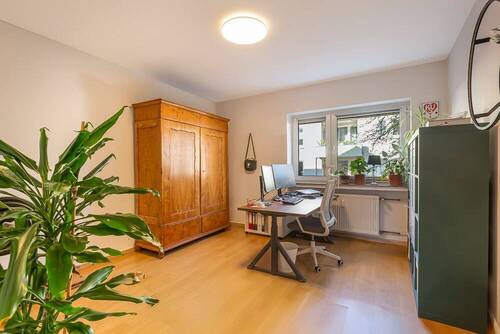 Arbeitszimmer - 