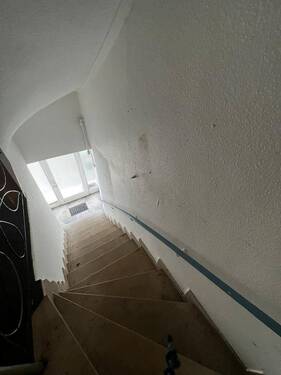 Treppe von DG zu OG - 