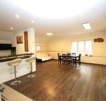 Einmalige Gelegenheit: Häuserensemble mit 2 Häuser, Hofraum und Werkstatt. - Ingersheim Großingersheim