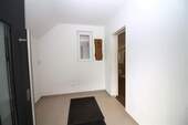 Eingangsbereich - 1 Zimmer Mehrfamilienhaus, Wohnhaus zum Kaufen in Ingersheim