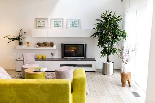 Wohnzimmer - Mehrfamilienhaus, Wohnhaus mit 99,00 m&sup2; in Bad Düben zum Kaufen