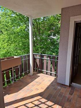 Balkon 1 - 3 Zimmer Etagenwohnung in Roth