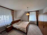 Schlafzimmer I im OG - 