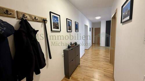 Flur 1 Ansicht 1 - 3 Zimmer Etagenwohnung in Lampertheim