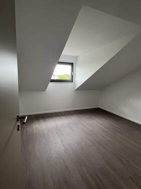 Schlafzimmer DG Beispielbild - 