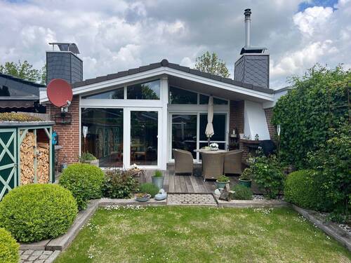 Ansicht Südwest - 3 Zimmer Mehrfamilienhaus, Wohnhaus zum Kaufen in Ratekau
