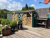 Holzlager 1 und Geräteraum - 
