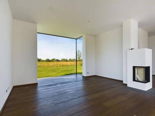 Wohnzimmer mit Kamin - 