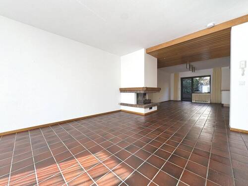 Wohnzimmer EG - 6 Zimmer Reihenmittelhaus zum Kaufen in Burscheid