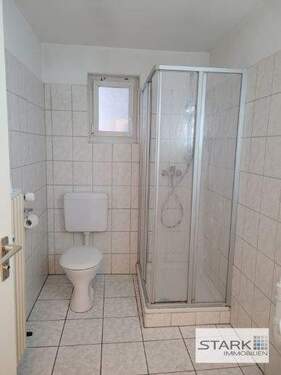 Dusche mit WC - 