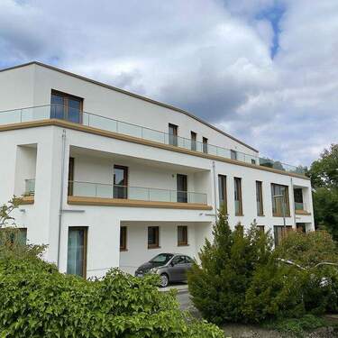 Königstein Außenansicht - NEU - Einziehen & Wohlfühlen: 3-Zimmer-Wohnung mit Stil - naturnah wohnen in Frankfurt-Rhein-Main