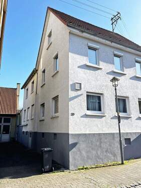 Mehrfamilienhaus in ruhiger Wohnlage - 