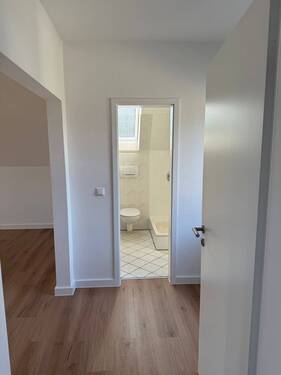 Zimmer Haus 2.jpeg - 